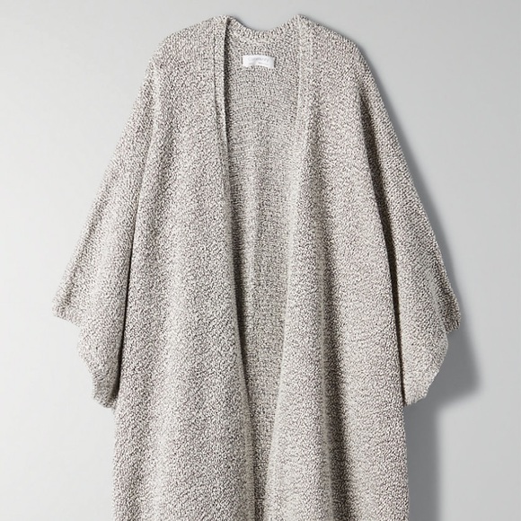 ionic cape aritzia - Picture 4 of 4